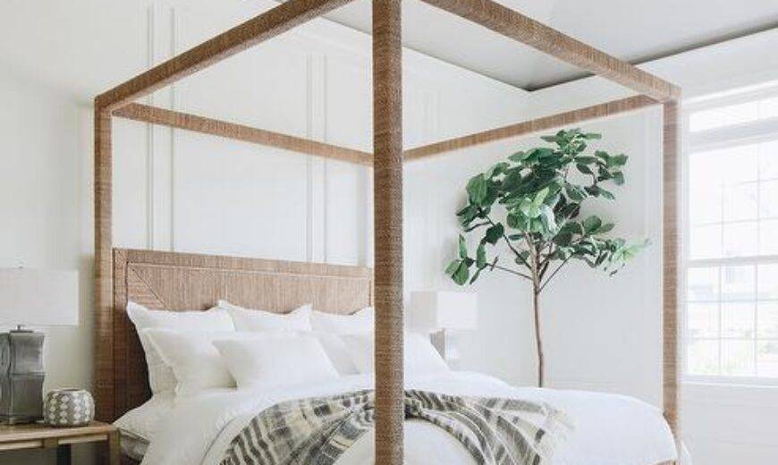 15+ Minimalist Canopy Beds For a Simple But Classy Bedroom